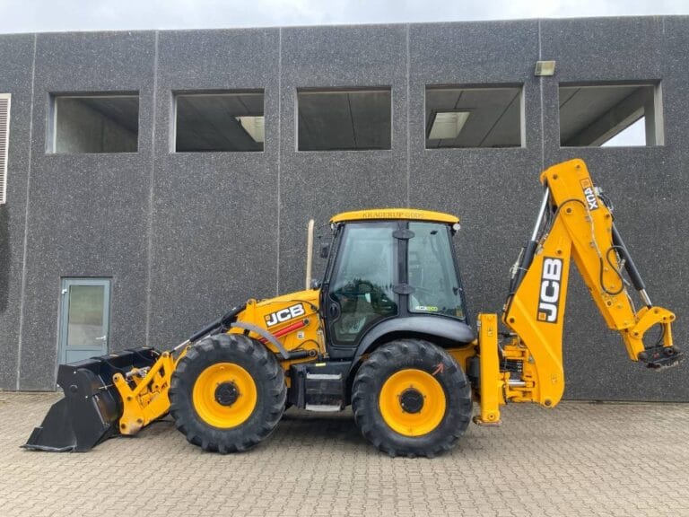 JCB 4CX Pro (2019)