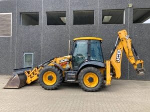 JCB 4CX