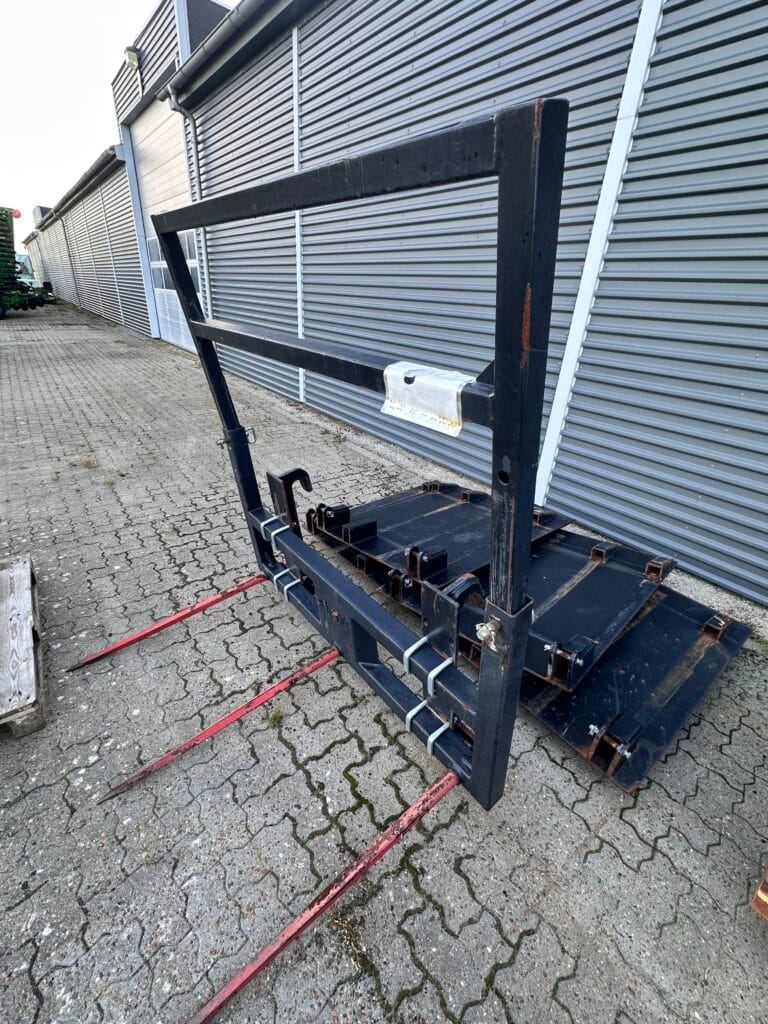 JCB halmspyd | Q-fit / Volvo