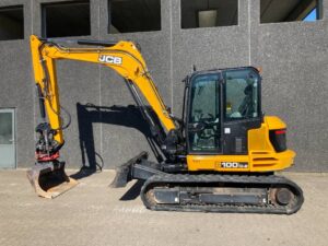JCB 100C-2
